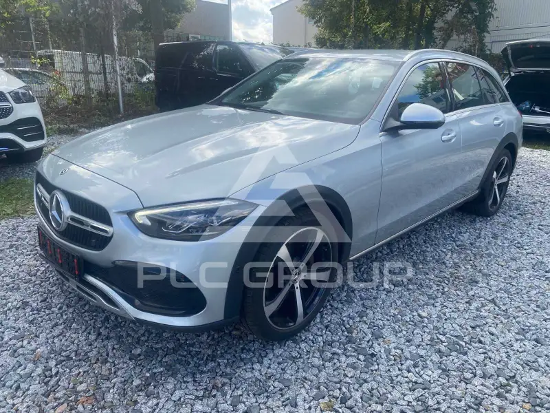 2023 Mercedes Benz C 220