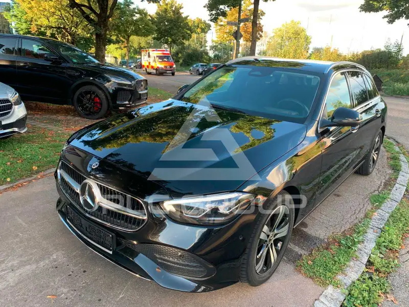 2023 Mercedes Benz C 220