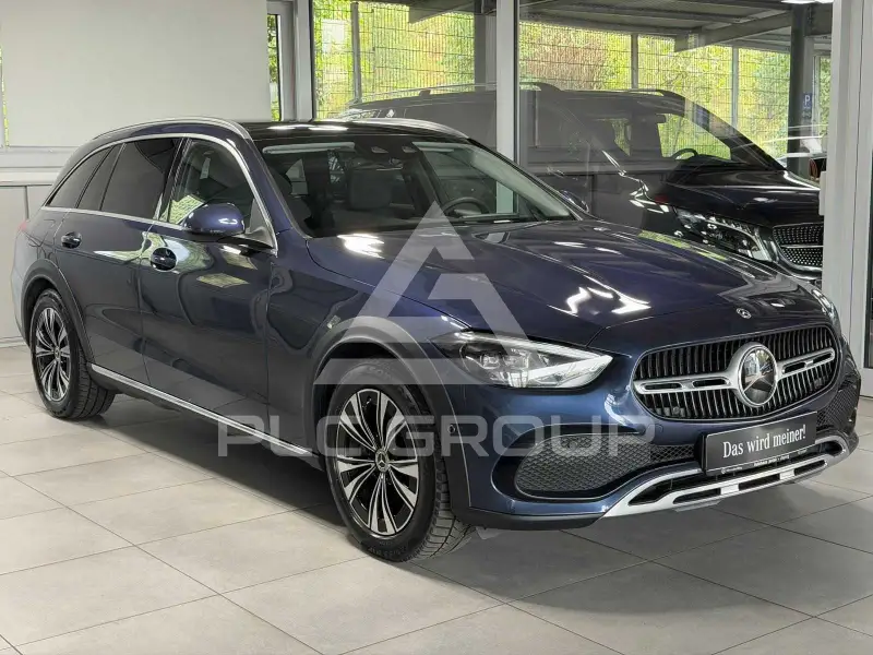 2023 Mercedes Benz C 220