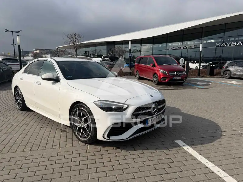 2023 Mercedes Benz C 220