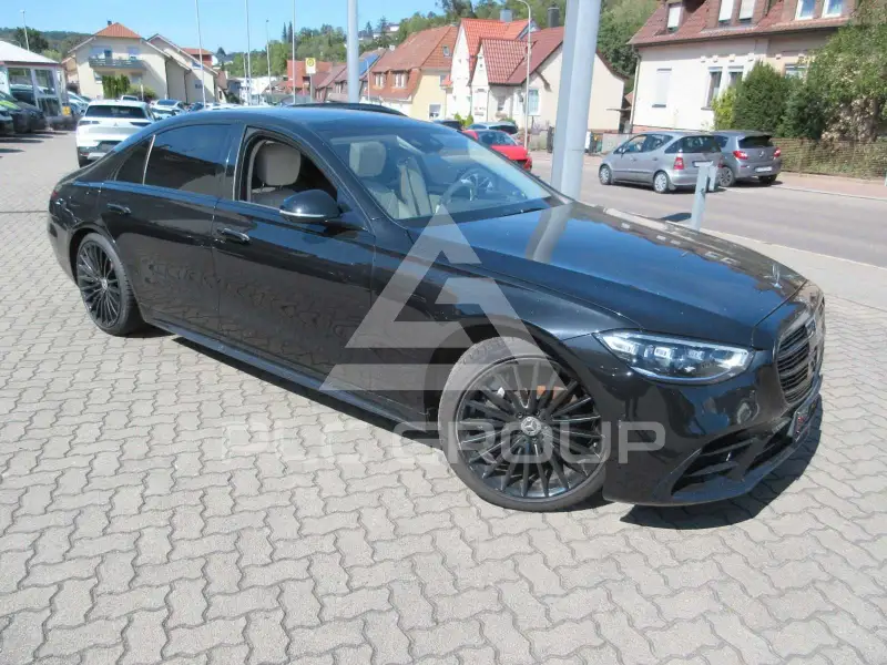 2023 Mercedes Benz S 400