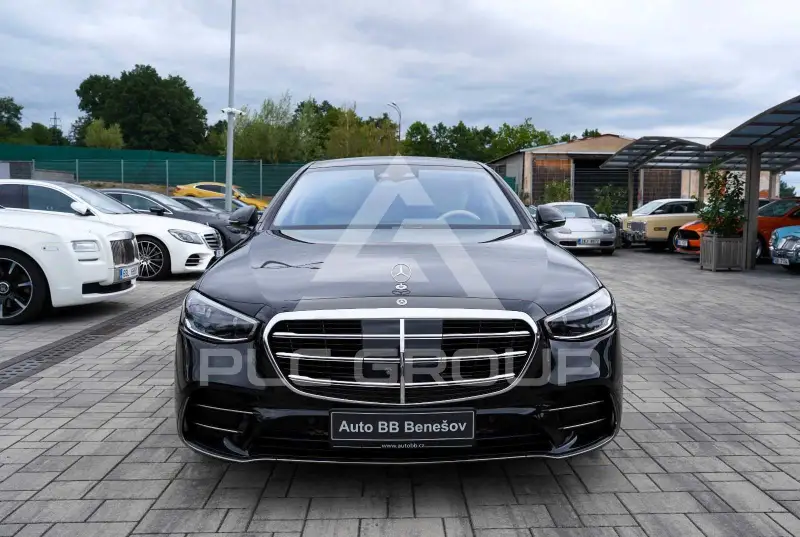 2023 Mercedes Benz S 400