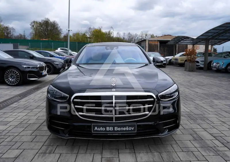 2023 Mercedes Benz S 400