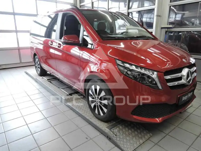 2023 Mercedes Benz V
