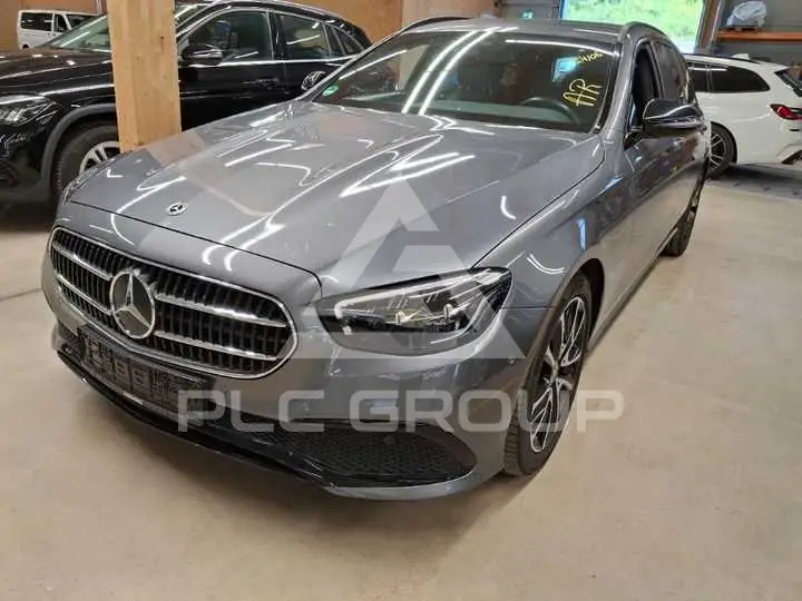 2023 Mercedes Benz E 200