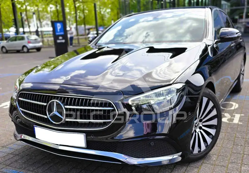 2023 Mercedes Benz E 220