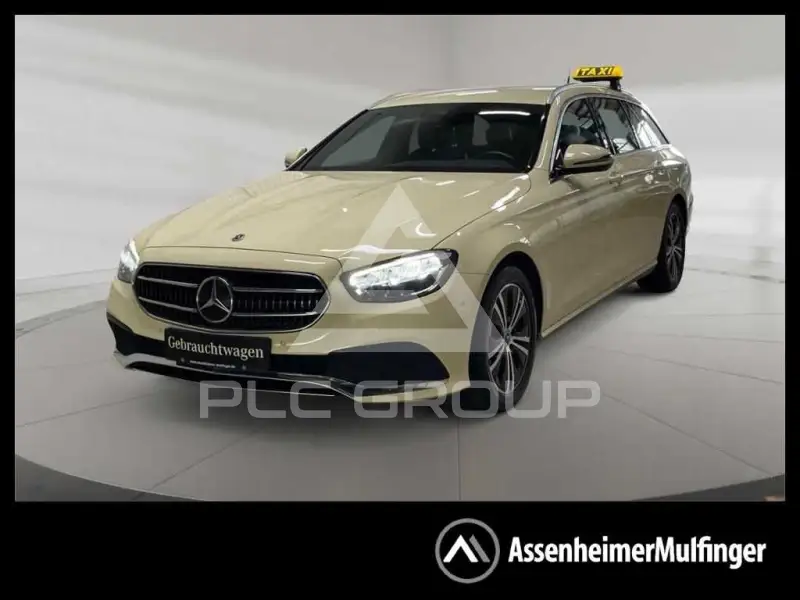 2023 Mercedes Benz E 220