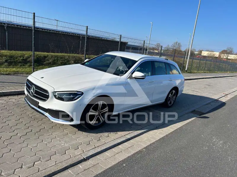 2023 Mercedes Benz E 220