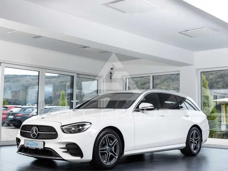 2023 Mercedes Benz E 220