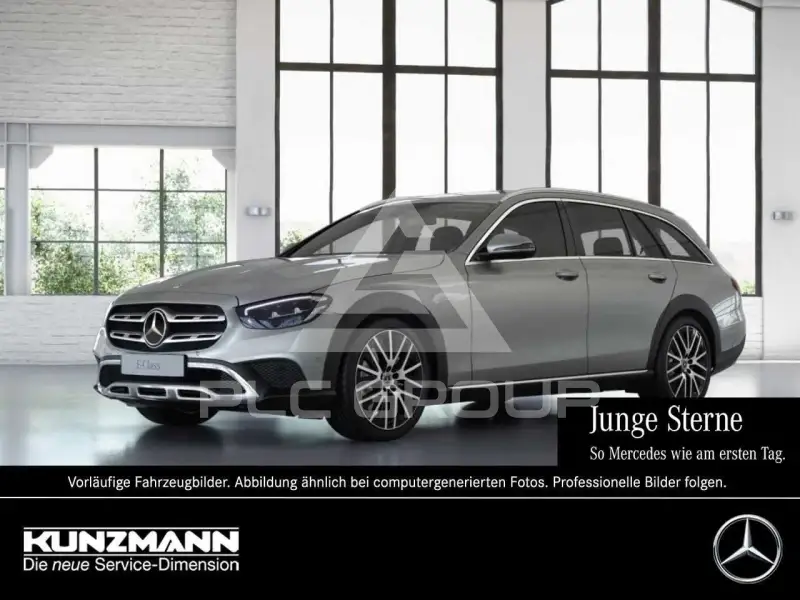 2023 Mercedes Benz E 220