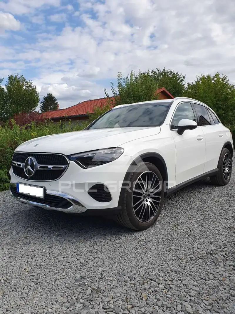 2023 Mercedes Benz GLC 200
