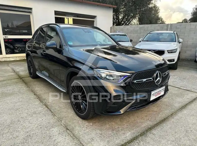 2023 Mercedes Benz GLC 200
