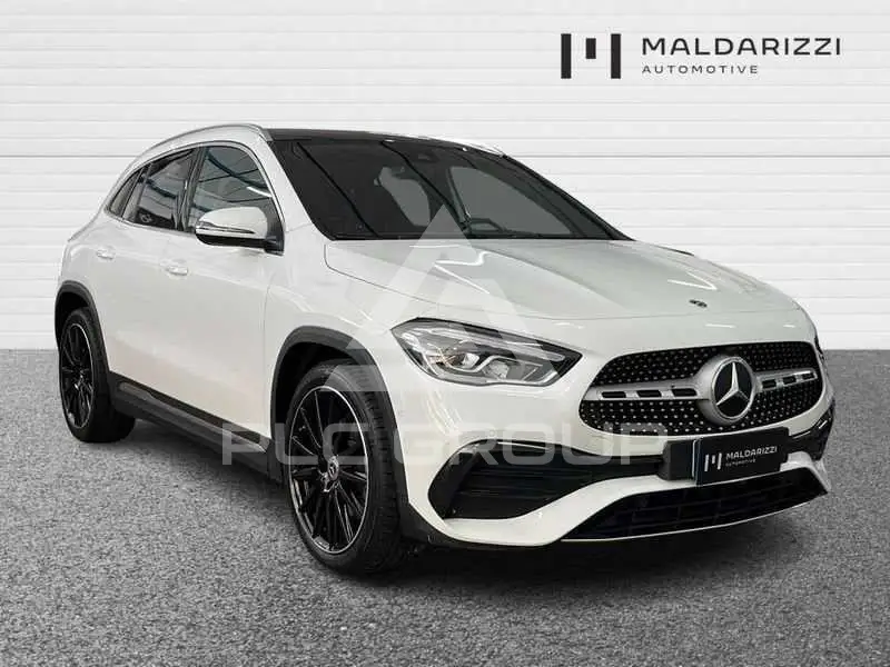 2023 Mercedes Benz GLA 200