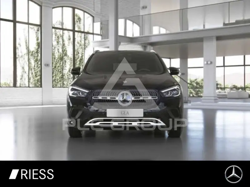 2023 Mercedes Benz GLA 200