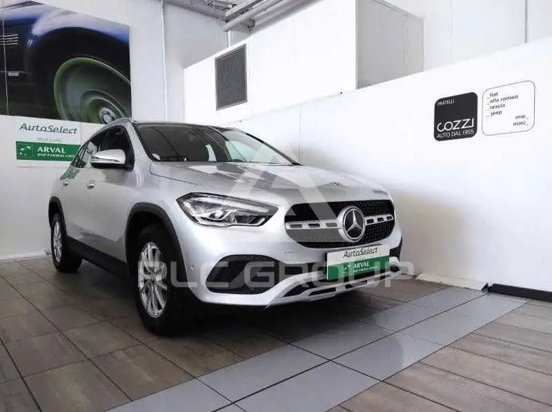 2023 Mercedes Benz GLA 200