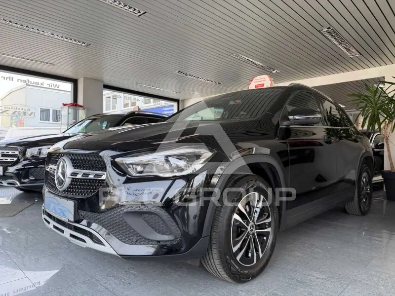 2023 Mercedes Benz GLA 200
