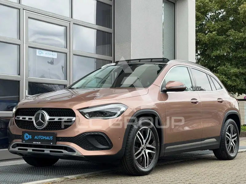 2023 Mercedes Benz GLA 220