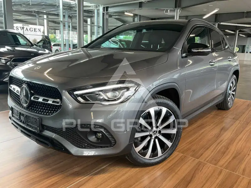 2023 Mercedes Benz GLA 220