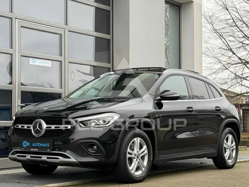 2023 Mercedes Benz GLA 220