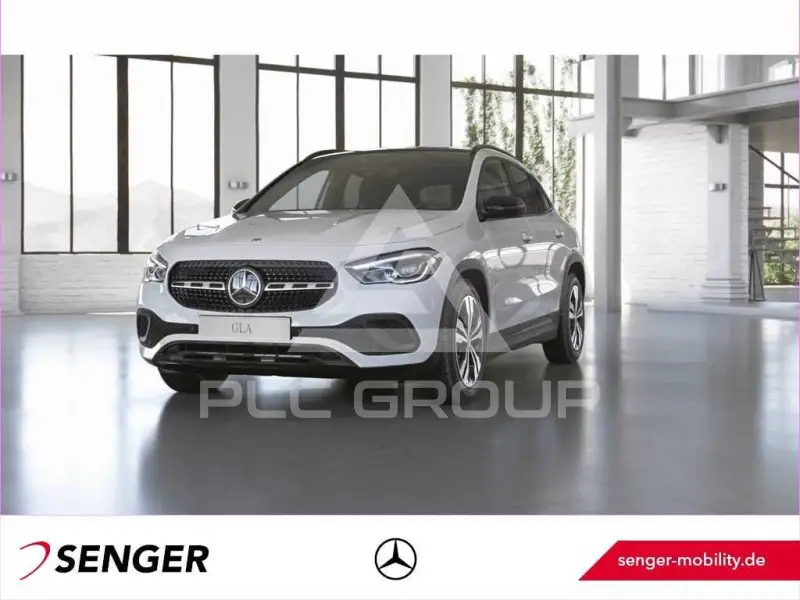 2023 Mercedes Benz GLA 220