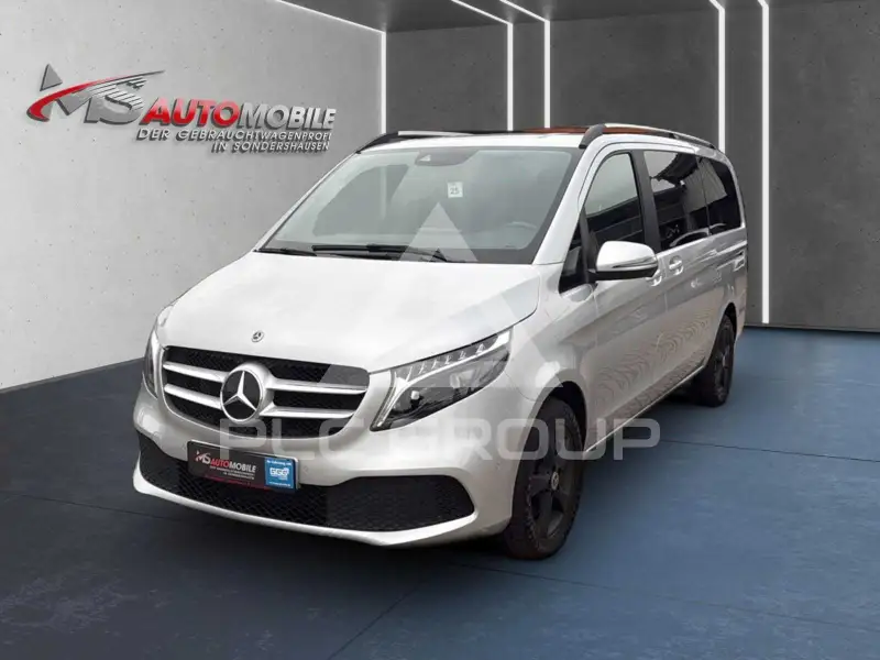 2023 Mercedes Benz V 220