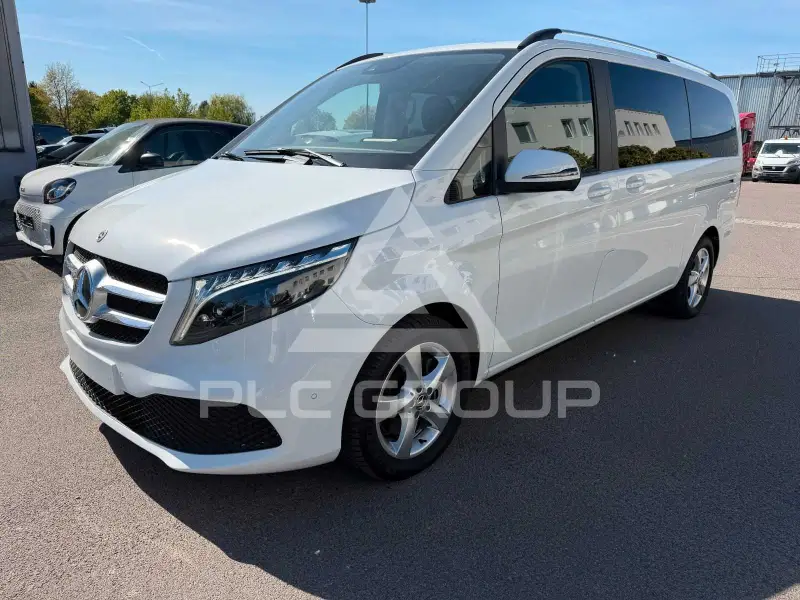 2023 Mercedes Benz V 220