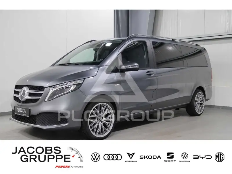 2023 Mercedes Benz V 220