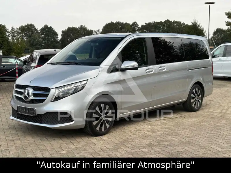 2023 Mercedes Benz V 220