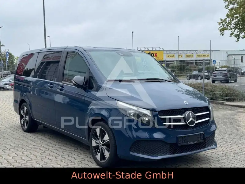 2023 Mercedes Benz V 220