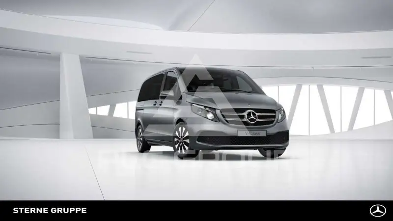 2023 Mercedes Benz V 220