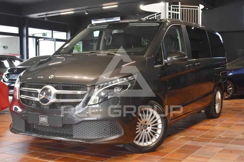 2023 Mercedes Benz V 220