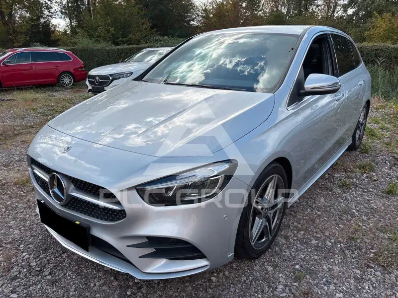 2023 Mercedes Benz B 180