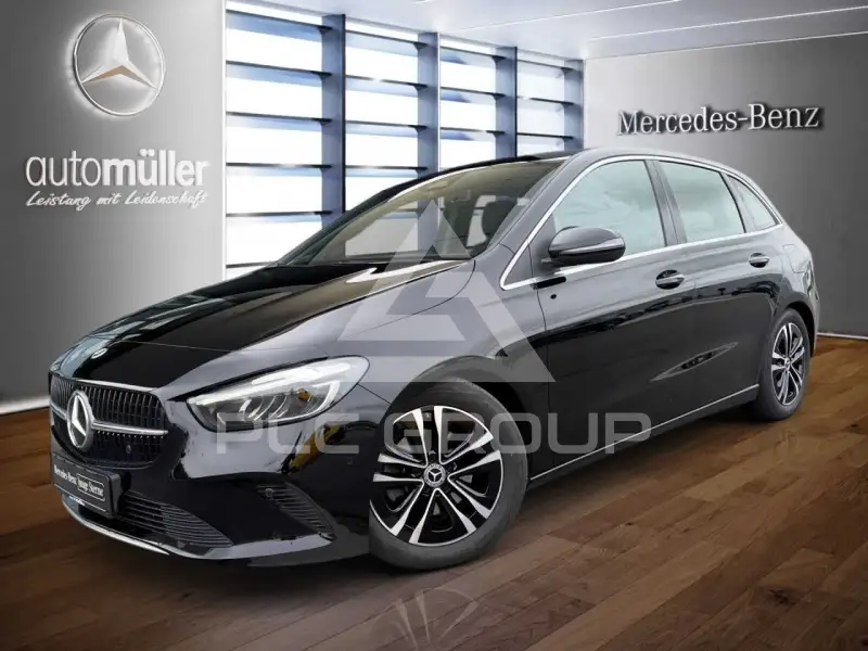 2023 Mercedes Benz B 180