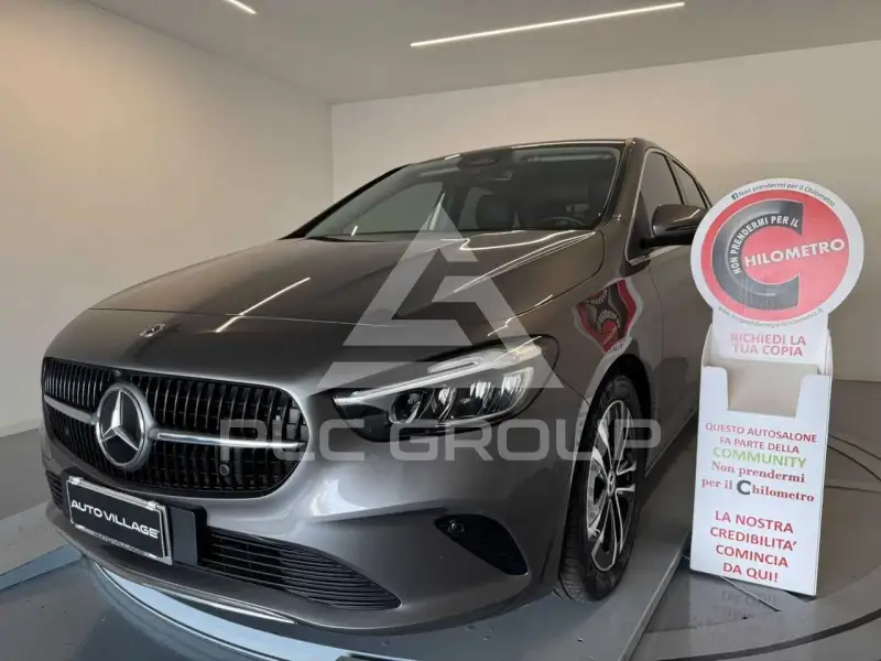 2023 Mercedes Benz B 180