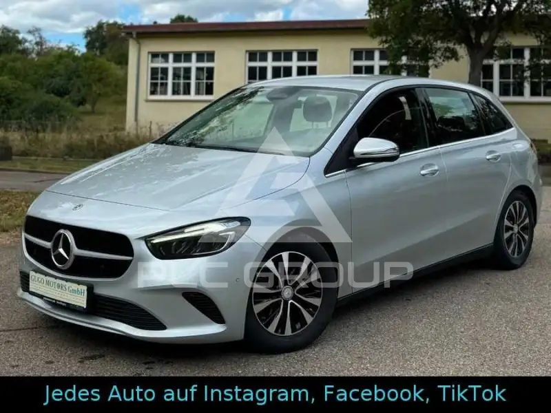 2023 Mercedes Benz B 180