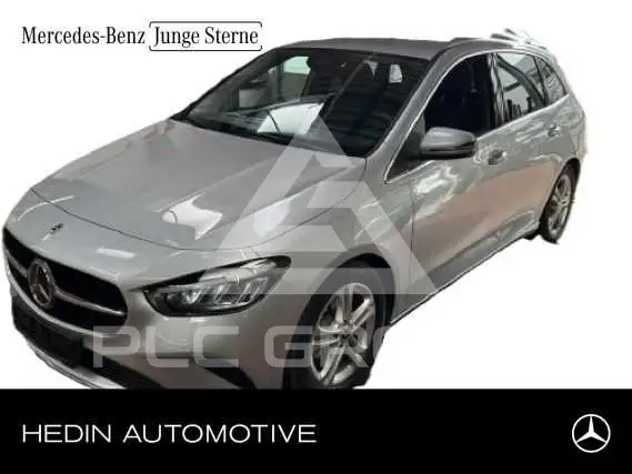 2023 Mercedes Benz B 220