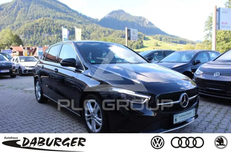 2023 Mercedes Benz B 220