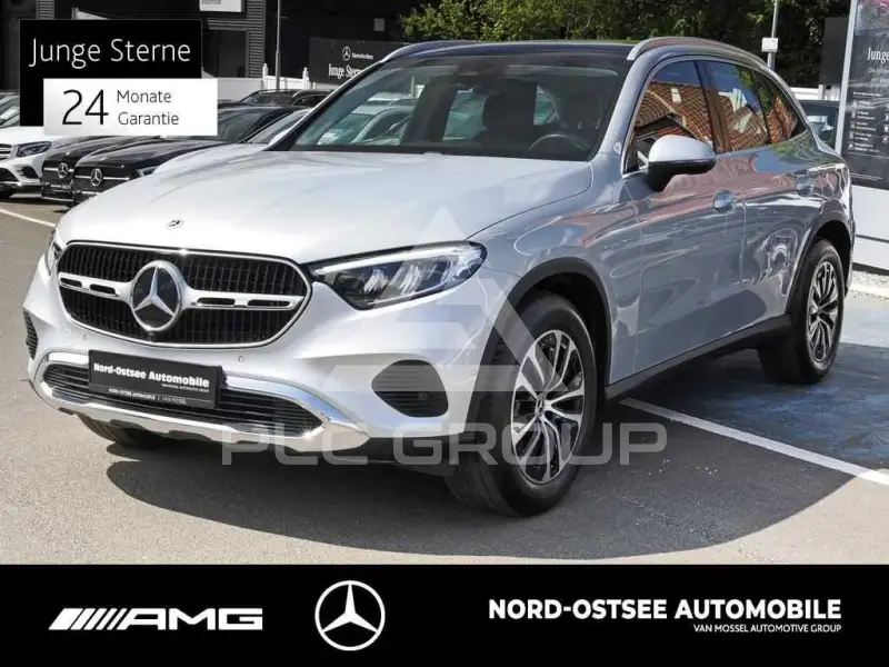 2023 Mercedes Benz GLC 220