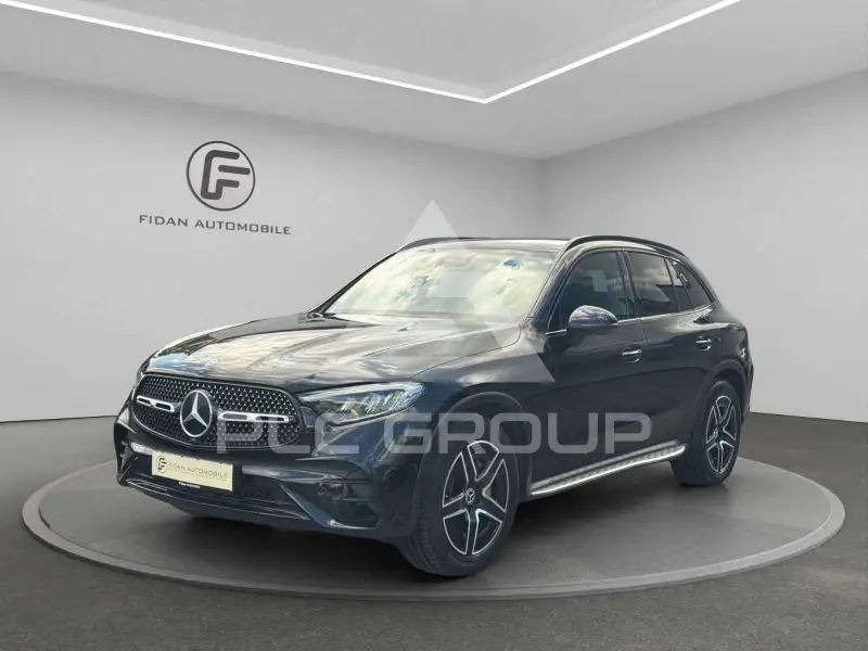2023 Mercedes Benz GLC 220