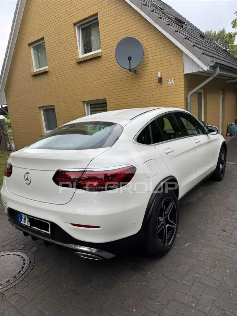 2023 Mercedes Benz GLC 220