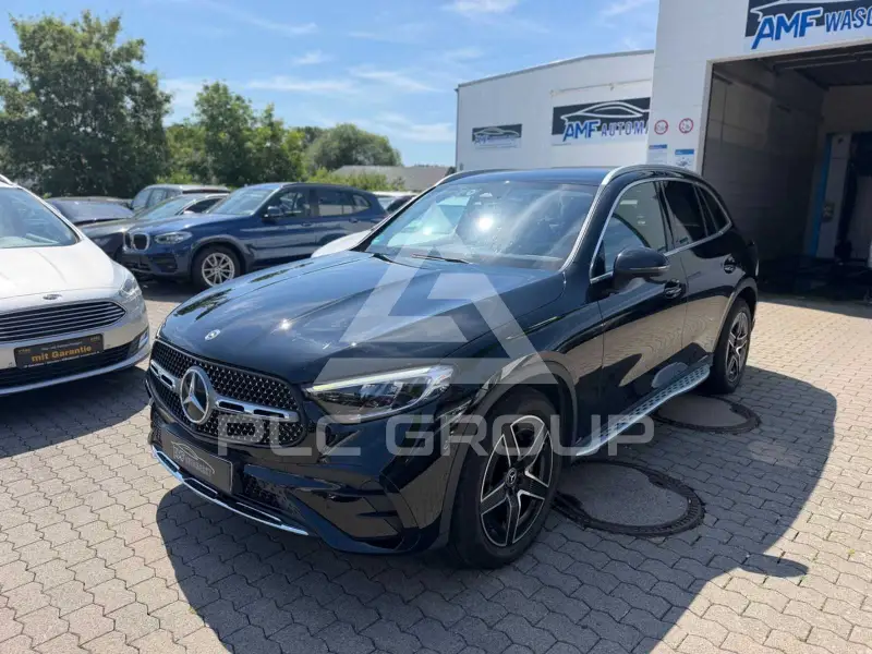 2023 Mercedes Benz GLC 220