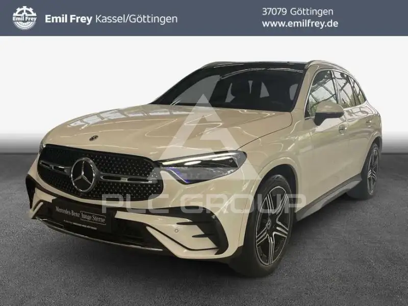 2023 Mercedes Benz GLC 220