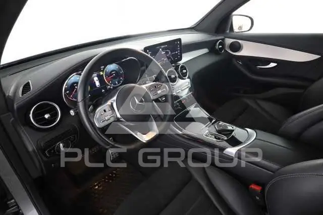 2023 Mercedes Benz GLC 220