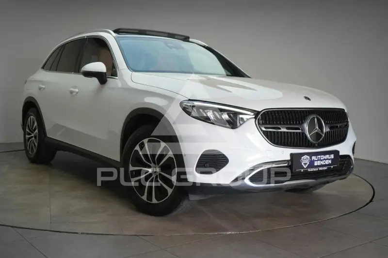 2023 Mercedes Benz GLC 220