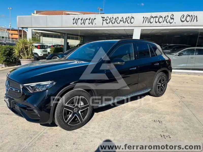 2023 Mercedes Benz GLC 220