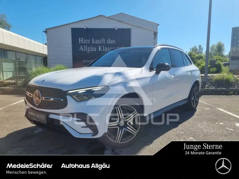 2023 Mercedes Benz GLC 220