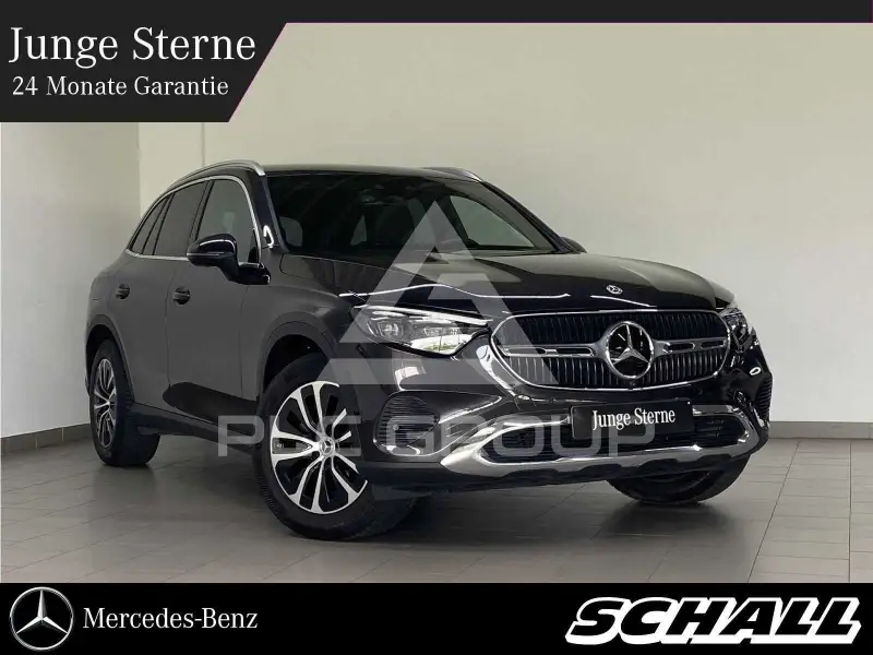 2023 Mercedes Benz GLC 220