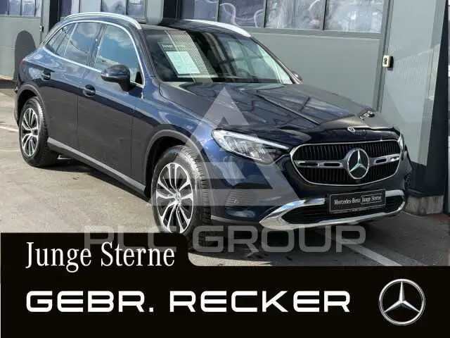 2023 Mercedes Benz GLC 220