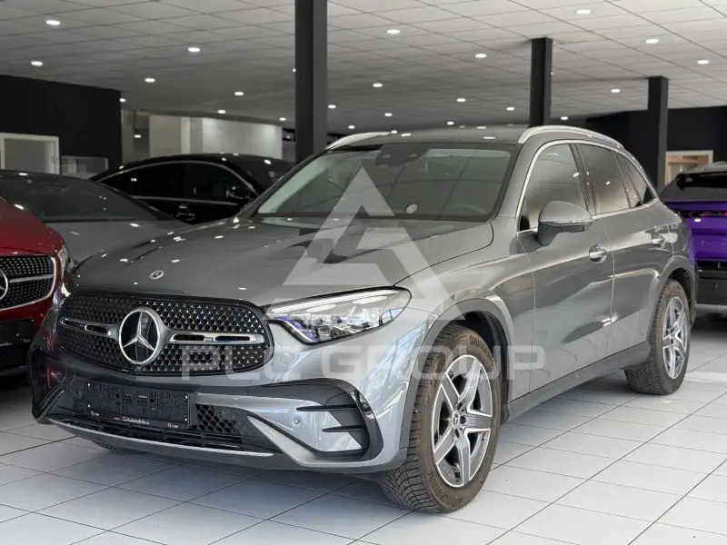 2023 Mercedes Benz GLC 220