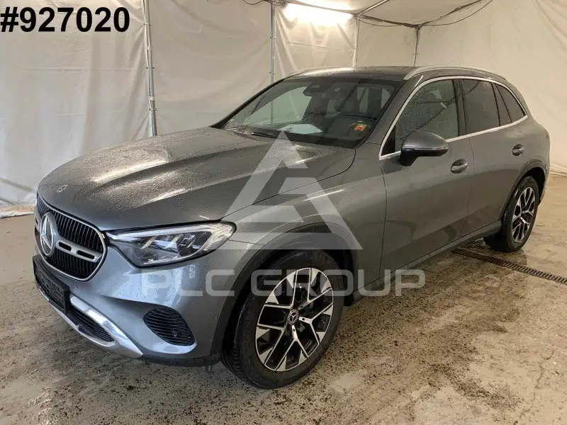 2023 Mercedes Benz GLC 220